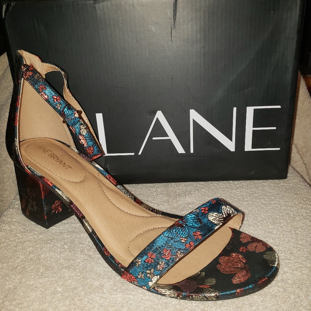 Floral sandals
